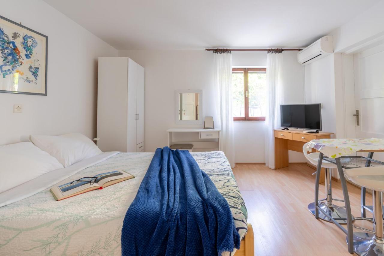 Apartmani&Soba Mimi Rovinj Extérieur photo