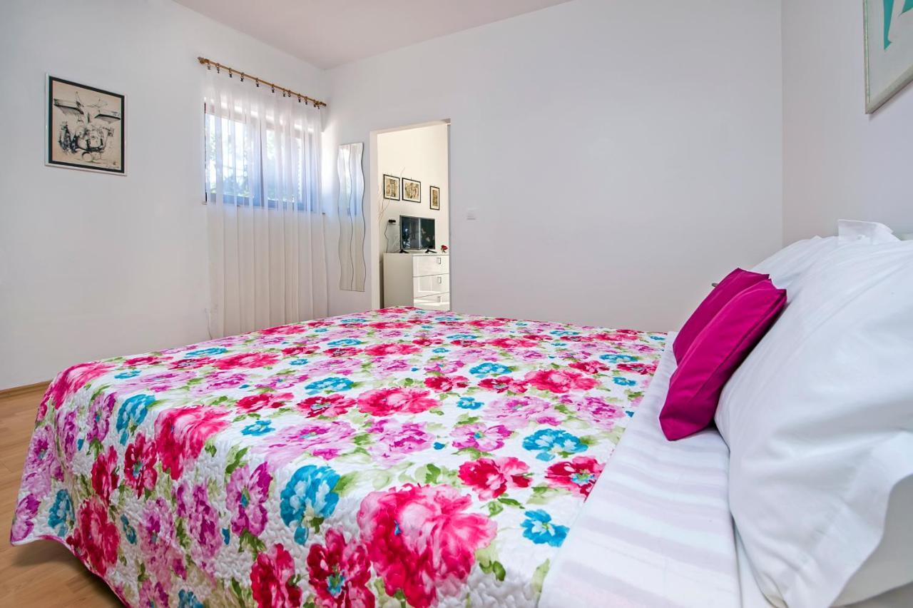 Apartmani&Soba Mimi Rovinj Extérieur photo